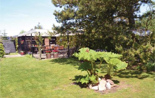 Skaven Strand House | Two-Bedroom Holiday Home In Tarm
