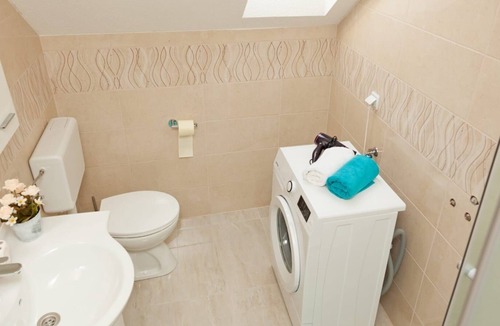 Seliste Apartment | Two bedroom apartment with balcony Gornji Vaganac, Plitvice (A-17524-a)