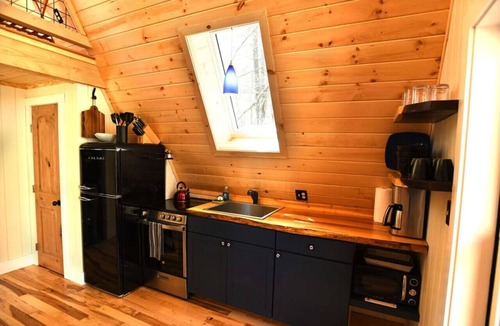 Springvale Cabin | Two bedroom in United States of America, Sanford