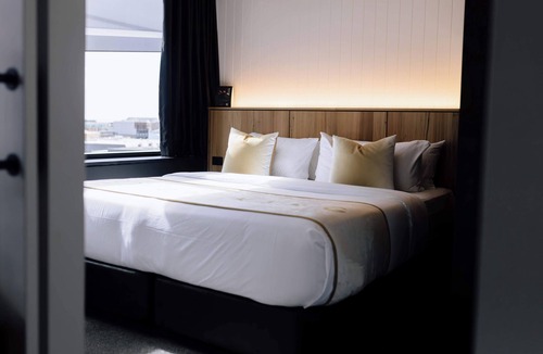 Newcastle Hotel | Two Bedroom Interconnect Deluxe In CBD