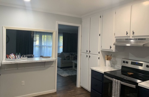 Macon House | Two bedroom Macon Oasis