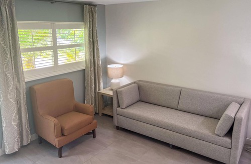 Marco Island Hotel | Two Bedroom Queen Villa