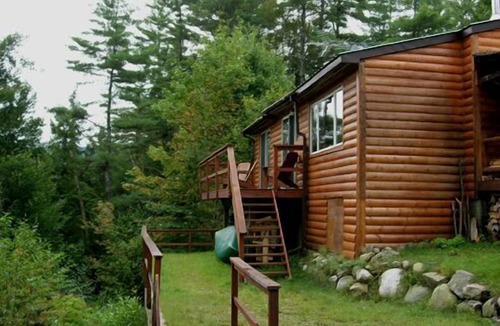 Warrensburg Cabin | Two Bedroom Riverfront Log Cabin