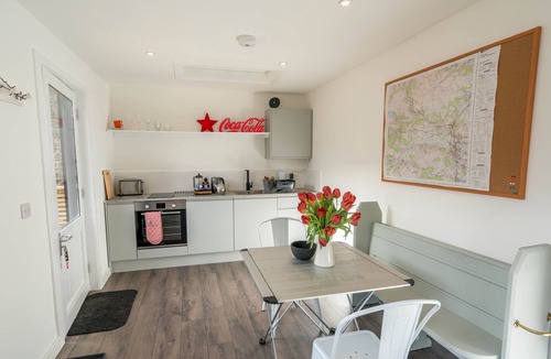 Balfron Apartment | Two bedroom, single-storey detached lodge.