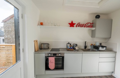 Balfron Apartment | Two bedroom, single-storey detached lodge.