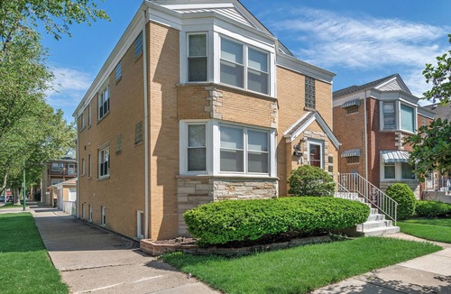 Belmont Cragin Apartment | Two Bedroom - Tranquil Retreat