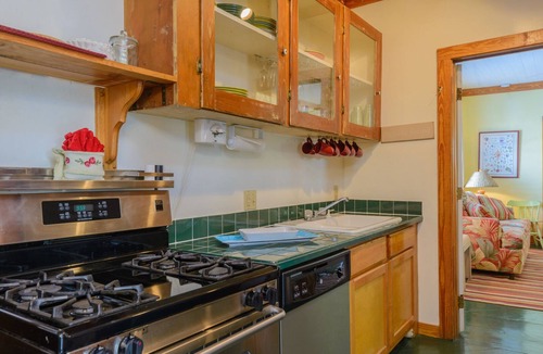 Downtown Villa | Two Bedroom Two Bath Poolside Villa Steps from Duval!
