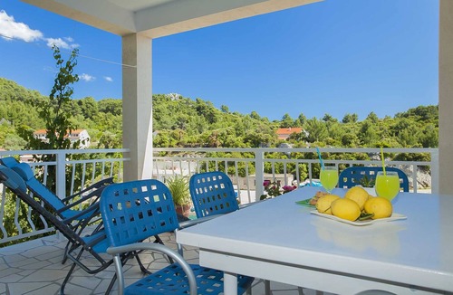 Blato Apartment | Two bedrooms apartment for 5 persons with sea view