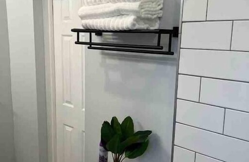 Schenectady Apartment | Two bedrooms with parking & washer/dryer
