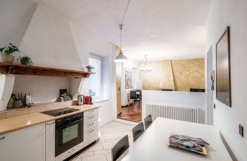 Morcote Apartment | Two-beroom apartment on 3 levels in historic building in the village of Morcote