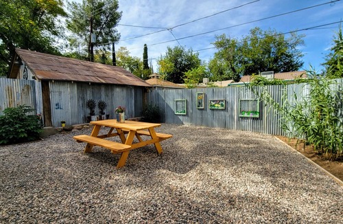 Cottonwood House | Two Block Walk to Old Town Cottonwood