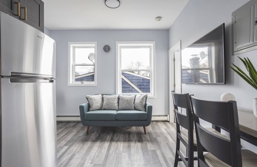 Lodi Apartment | Two BR in Lodi Pet Friendly with Laundry & Parking