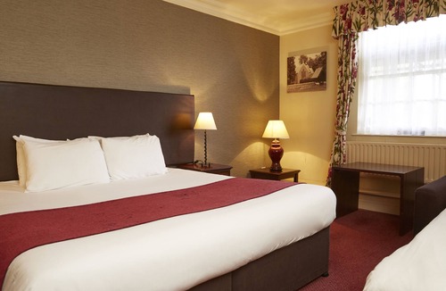 Chipperfield Hotel | Two Brewers by Chef and Brewer Collection