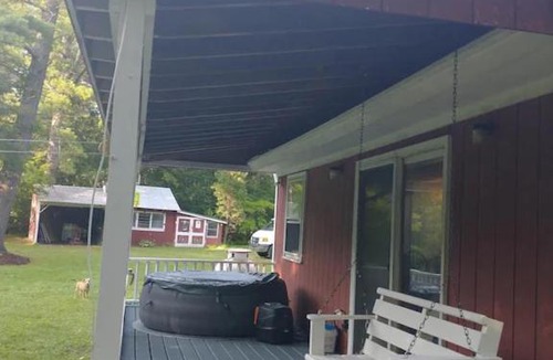 Bennington House | Two Brooks Lodge