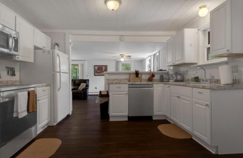 Bennington House | Two Brooks Lodge