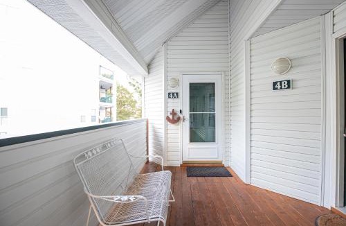 Kaiser House | Two Condos Nestled In The State Park With Amazing Views