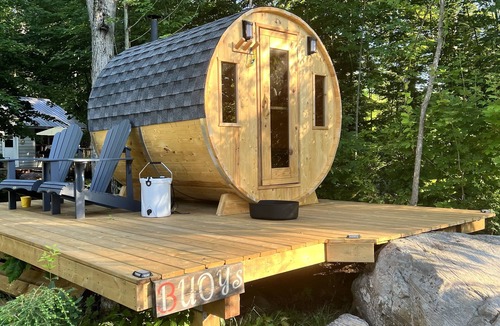 Broadbent Cottage | Two Cottages-On Island- Great for two families