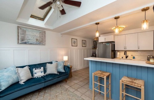 Margate City House | Two Cottages w/Patios - Close to Beach