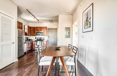 Music Row Apartment | TWO CozySuites Modern Music Row Condos