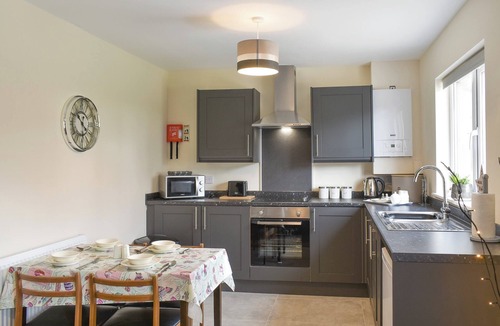 Preston Cottage | Two Dorchester Drive - UK32036