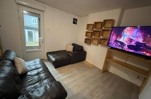 Raismes Apartment | Two-floor apartment, Aqua Bien être, above a SPA.
