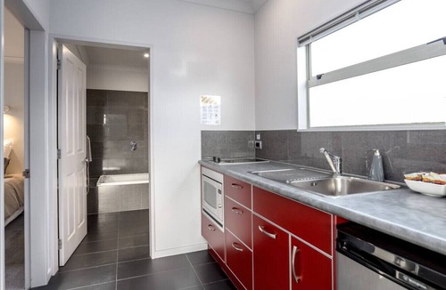 Martinborough House | TWO FOUR COLOGNE #5, Martinborough