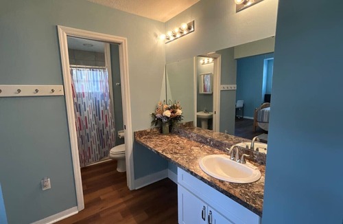 Williston Other | Two Hawk Guest Room 4