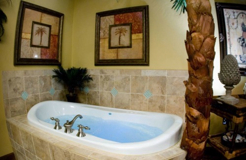 Edmond Bed & Breakfast | Two Hearts Inn