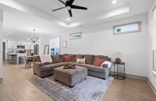 Chattanooga House | Two homes downtown!