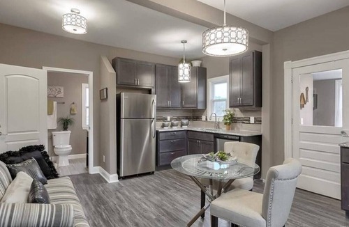 St. Louis House | ☆ Two Homes in One! ☆ New Renovated Duplex ☆ Minutes to Downtown!☆