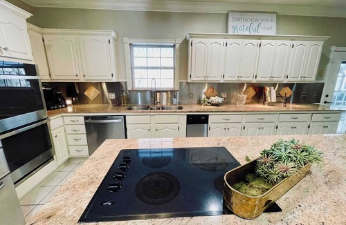 Fayetteville House | Two houses, 8 bedrooms, 4 King beds, 7400 sq ft.