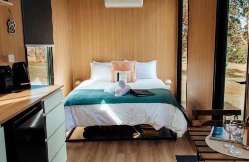 Rainbow Flat House | Two-Ki by Tiny Away