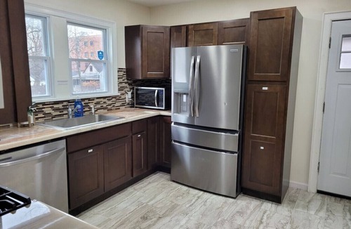 Downtown Buffalo House | Two level full house in downtown