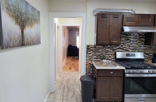 Downtown Buffalo House | Two level full house in downtown