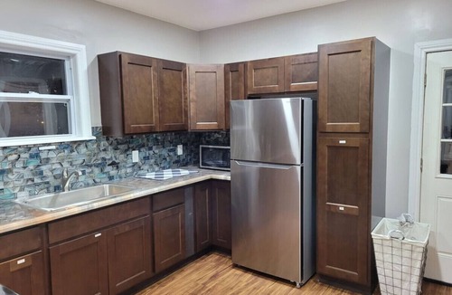 Downtown Buffalo House | Two level full house in downtown