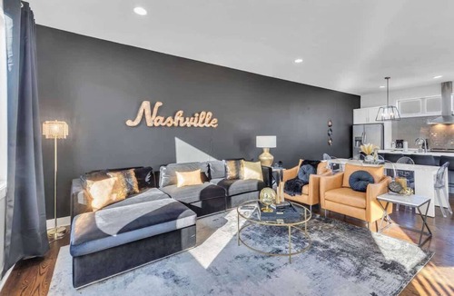 Hadley - Washington House | TWO Luxe Nash Bash | Rooftop Deck & Downtown Views