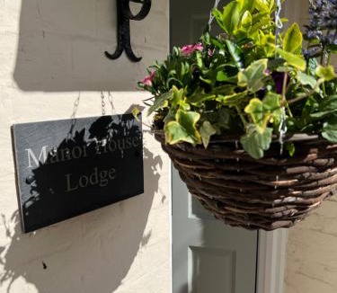 Northway Apartment | Two Luxury Cosy Cottages