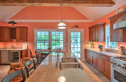 Village of Southampton House | Two Master Suites, Eat-In Kitchen with Breakfast Area, Den with Fireplace,.