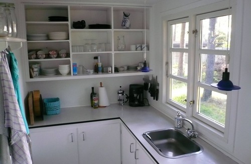 Bøtø By House | Two minutes to the beach: Classic summer house on a nature plot