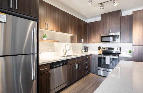 Tempe Apartment | TWO Modern CozySuites at Town Lake