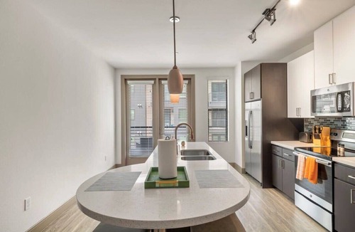 Tempe Apartment | TWO Modern Waterfront CozySuites sidebyside