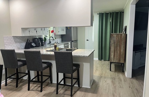 Northport House | Two Oaks Near Campus