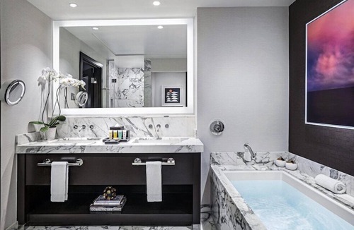 Summerlin South Hotel | Two Queen Room at a 5⭐️ Hotel