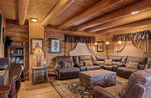 Wenatchee Cabin | Two Rivers Lodge