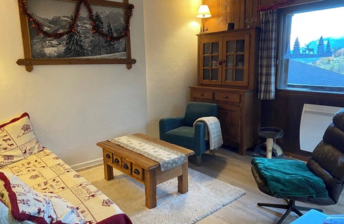 Combloux Apartment | Two-room apartment with Mont Blanc view