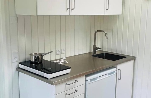Hornslet Apartment | Two-Room Coastal Escape – Modern Coastal Stay with a Peaceful Atmosphere
