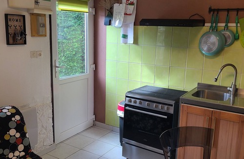 Asnelles Cottage | two-room house in Normandy on one of the D-Day beaches.