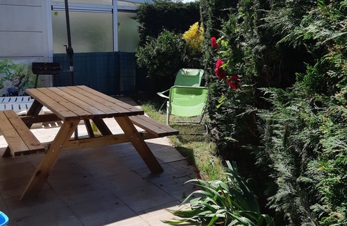 Asnelles Cottage | two-room house on one of the Normandy landing circuit beaches