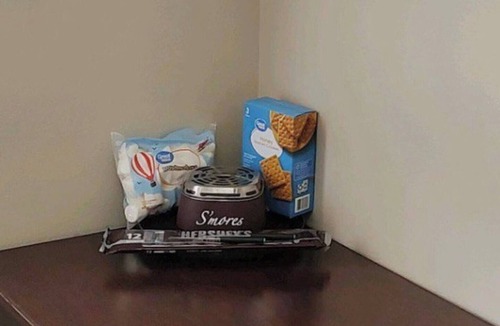 Southeast Salem Apartment | Two side-by-side apartments