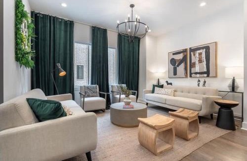 West End House | TWO Side by Side Homes - min to Vandy 3min to Bars